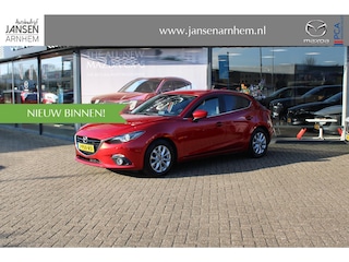 Mazda 3 2.0 120 TS+ , Trekhaak, Navi, Camera, Clima, Cruise, Stoelverwarming, PDC, HUD, LMV 16 Inch, BSM