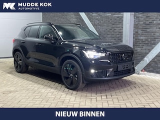 Volvo XC40 B3 Ultra Black Edition | Panoramadak | ACC | Trekhaak | 360° Camera | Stoel+Stuurverwarming