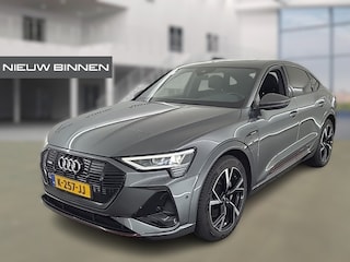 Audi E-tron 50 quattro S edition 71 kWh S-Line | Panoramadak | Stoelverwarming | Adaptive Cruise Control | Ambiance Verlichting | Memory Seat | Parkeersensoren | Keyless | Apple Carplay