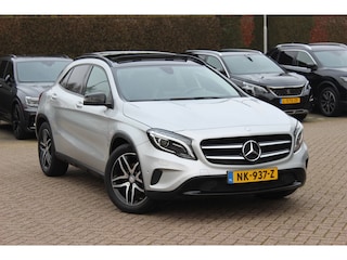 Mercedes-Benz GLA 180 Ambition / Panoramadak / Half leder / Navigatie / Urbanpakket / 18'' / Cruise Control