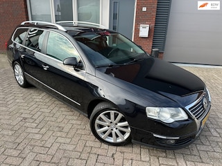 Volkswagen Passat Variant 1.4 TSI Highline BlueMotion / Navi / Leder / PDC / 17 inch / AUT