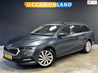 Skoda Octavia Combi 1.4 TSI iV PHEV Business Edition Plus|PANO|TREKHAAK|KEYLESS|SFEER|CRUISE|CARPLAY|18INCH|