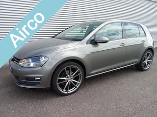 Volkswagen Golf 1.2 TSI Business Edition CUP EDITION Connected Climatronik PDC zeer mooi