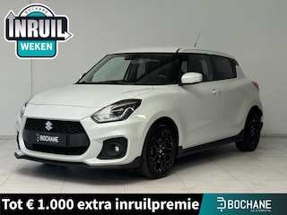 Suzuki Swift 1.4 Sport | Navigatie | Camera | Sportstoelen | Lichtmetalen velgen 17” |