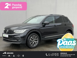 Volkswagen Tiguan 1.4 TSI eHybrid Life Automaat / Wegklapbare Trekhaak 1.800 Kg / Dealer Onderhouden / Panoramadak / Camera / Navigatie / ACC / Travel Assist / Dodehoek Detectie / Stoel & Stuurwielverwarming /