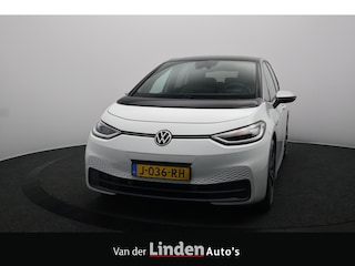 Volkswagen ID.3 First Plus 58 kWh SOH 93,5% | IQ Light | Navigatie | Camera | Stoel/Stuurverwarming