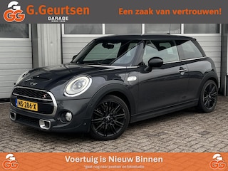 Mini Mini 2.0 Chili, LED, Lederen bekleding, Head-up, Navigatie, Camera,