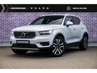 Volvo XC40 1.5 T4 Recharge Inscription | Panoramadak | Donker Glas | Harman Kardon | Stoel en Stuurverwarming | Navigatie | Parkeer Camera |