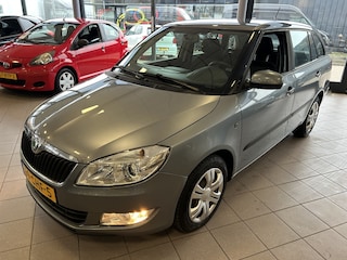 Skoda Fabia Combi 1.2 TSI Grt Ambition Eerste Eig Navi BJ 2011 !!!