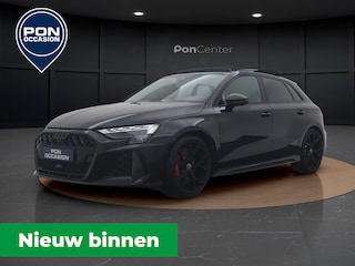 Audi A3 Sportback 2.5 TFSI Quattro 400 PK | Pano dak | RS-Sportuitlaat | Head Up Display | Matrix LED | SONOS | Alcantara stuur | Carbon | 19" |