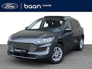 Ford Kuga 2.5 PHEV 225 PK Titanium | Panoramadak | Trekhaak | Winter Pack | Dealer ond. |