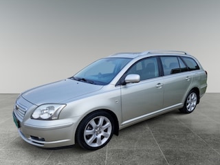 Toyota Avensis Wagon 2.0 VVTi Linea Luna