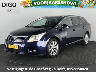 Toyota Avensis Wagon 1.8 VVTi Panoramic Business Special | Panoramadak | Navigatie | 1e eigenaar |