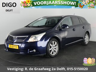 Toyota Avensis Wagon 1.8 VVTi Panoramic Business Special | Panoramadak | Navigatie | 1e eigenaar |