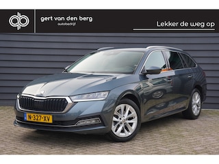 Skoda Octavia Combi 2.0 TDI - AUTOMAAT - CAMERA - MASSAGE - CARPLAY - BTW AUTO -