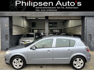 Opel Astra 1.6 Executive 1e eig