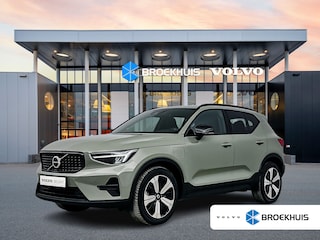 Volvo XC40 T4 Recharge Plus Dark | 19" | Harman Kardon | Elektrisch verstelbare stoelen | Stoel/Stuurverwarming | Getint Glas | Parkeerverwarming | Parkeercamera |  Keyless | Elektrische achterklep