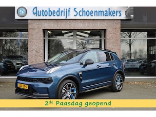 Lynk & Co 01 1.5 261PK! CAMERA STOELVERW. PANO/SCHUIF MEMORY INFINITY DAB NAVI CARPLAY ELEK.ACHTERKLEP 20"LMV