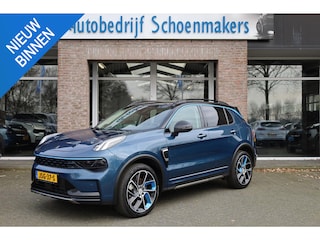 Lynk & Co 01 1.5 261PK! CAMERA STOELVERW. PANO/SCHUIF MEMORY INFINITY DAB NAVI CARPLAY ELEK.ACHTERKLEP 20"LMV