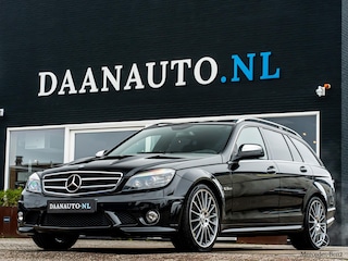 Mercedes-Benz C-klasse Estate AMG 63 Full Option, in nieuwstaat. Binnenkort online!!!