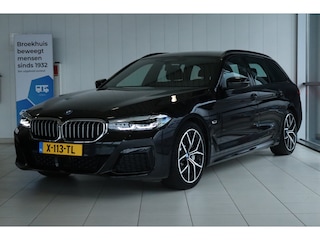 BMW 5-serie Touring 530e Business Edition Plus M-Sport | Adapt. Cruise | Trekhaak | Stoel+Stuurverwarming | 19 Inch | Elektr. klep |