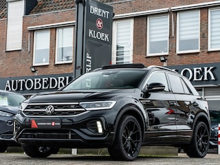 Volkswagen T-Roc 1.5 TSI R-Line PANO 19 INCH IQ LIGHT CAMERA VIRTUAL DASH APAD CRUISE