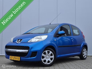 Peugeot 107 1.0 XS AUTOMAAT/5-DEURS/ELEK-RAMEN/ISOFIX/AUX