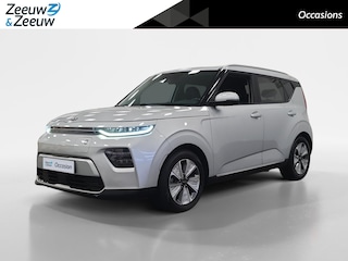 Kia Soul DynamicPlusLine 64 kWh | Groot accupakket | Stoel en stuurverwarming | Climate control | Adaptieve cruise control | Camera | Navigatie | Parkeersensoren achter |