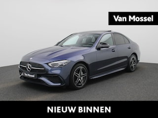 Mercedes-Benz C-klasse 300 e AMG Line | Automaat | Panoramadak | Climate Control | Navigatie | Apple Carplay / Android Auto | Memory Seats | Stoelverwarming | LED | Heads-Up Display | 360 Camera | Lichtmetalen AMG Velgen |  BTW AUTO |