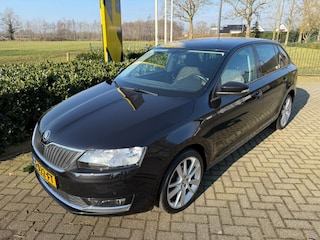 Skoda Rapid Spaceback 1.0 TSI Greentech Clever Cruise / Carplay / PDC