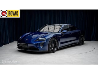 Porsche Taycan GTS 93 kWh, pano, Bose, display, 360, chrono
