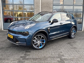 Lynk & Co 01 1.5 PLUG IN HYBRID | 360 CAMERA | TREKHAAK | ALL SEASON BANDEN |