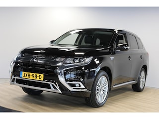 Mitsubishi Outlander 2.4 PHEV Intense+ | Stoel & Stuurverwarming | Cruise | Trekhaak