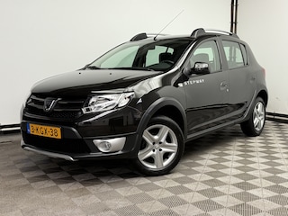 Dacia Sandero 0.9 TCe Stepway Lauréate Airco Navi Trekhaak PDC NL Auto