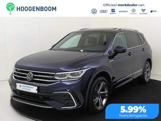 Volkswagen Tiguan 1.5 TSI R-Line Business+ | Panoramadak | Trekhaak | LED matrix verlichting | 3-zone airco | Dodehoek detectie | Keyless | Adaptieve cruise control |