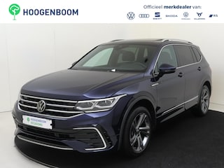 Volkswagen Tiguan 1.5 TSI R-Line Business+ | Panoramadak | Trekhaak | LED matrix verlichting | 3-zone airco | Dodehoek detectie | Keyless | Adaptieve cruise control |