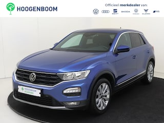 Volkswagen T-Roc 1.5 TSI Sport | Stoelverwarming | CarPlay | Parkeersensoren | Sportstuur | ‘Drive mode selection’ | Climate control |