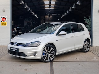 Volkswagen Golf 1.4 TSI GTE *NAP* *Pano | 18" | LED | Navi | Clima | Cruise | Parkeersensoren | Sfeerverlichting*