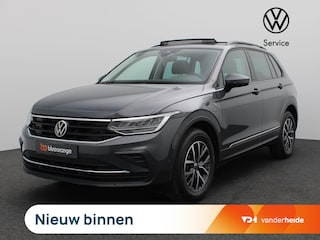 Volkswagen Tiguan 1.4 TSI eHybrid Life Business 245PK DSG SOH 87%, Pano-Schuifdak, Trekhaak, Achteruitrijcamera, Navi Discover Pro, Stoel-Stuurverwarming, Adaptieve Cruise Controle, Side Assist, Keyless, 17" LM Velgen