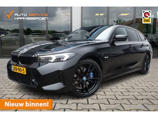 BMW 3-serie Touring 330e xDrive M-Sport | Pano | M Stoelen | H/K | Camera |