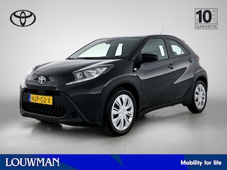 Toyota Aygo 1.0 VVT-i MT Play | 1e Eigenaar | NIEUW GELEVERD & ONDERHOUDEN |