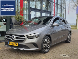 Mercedes-Benz B-klasse 250 e Business Solution Luxury Limited | Afn. Trekhaak | ECC | Panoramadak | PDC + Camera | Stoelverwarming | Leder|