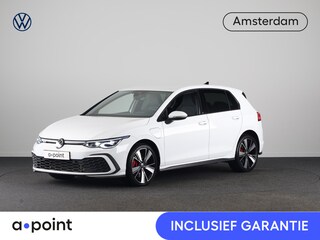 Volkswagen Golf 1.4 eHybrid GTE 245 pk Automaat (DSG) | Navigatie | Parkeersensoren (Park assist) | Achteruitrijcamera | Matrix LED koplampen | Stoelverwarming |