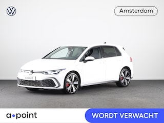 Volkswagen Golf 1.4 eHybrid GTE 245 pk Automaat (DSG) | Navigatie | Parkeersensoren (Park assist) | Achteruitrijcamera | Matrix LED koplampen | Stoelverwarming |