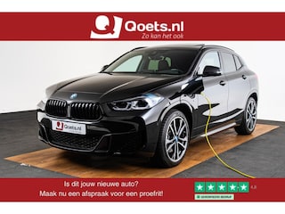 BMW X2 xDrive25e High Executive M Sport - Panoramadak - Elektrisch verwarmde voorstoelen - Getinte Ruiten - Comfort Access - Park Assistant - Head up - Harman Kardon - Navigatiesysteem Plus - Stuurwielrand verwarmd -
