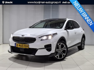 Kia XCeed 1.6 GDi PHEV ExecutiveLine Schuif kantel dak, Stoel en Stuur verwarming, Apple Carplay/Android Auto, Navigatie, Camera.