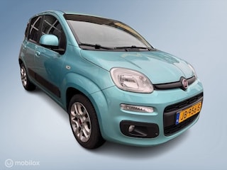 Fiat Panda TwinAir Turbo 80 Lounge, 3 persoons achterbank