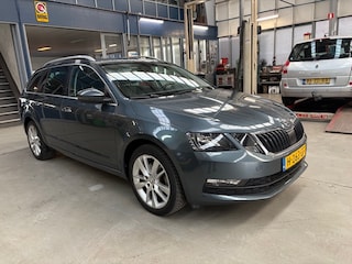 Skoda Octavia Combi 1.0 TSI Greentech 115pk DSG-7 Clever Edition