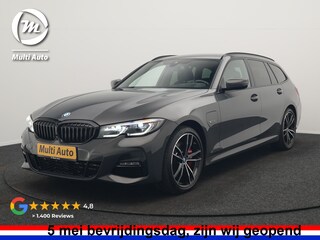 BMW 3-serie Touring 330e M Sport Plug In Hybrid 293pk Dealer O.H. PHEV | Head Up | Camera | Laser LED | Sfeerverlichting | Vernasca Lederen Sportstoelen & Stuur Verwarmd | Apple Carplay | Keyless | Blis | 19"L.M | Virtual | Navigatie | DAB |