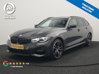 BMW 3-serie Touring 330e M Sport Plug In Hybrid 293pk Dealer O.H. PHEV | Head Up | Camera | Laser LED | Sfeerverlichting | Vernasca Lederen Sportstoelen & Stuur Verwarmd | Apple Carplay | Keyless | Blis | 19"L.M | Virtual | Navigatie | DAB |